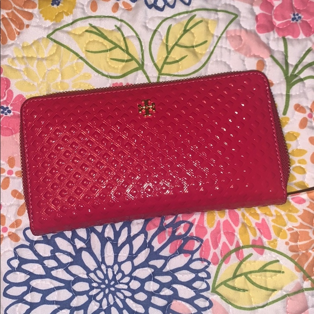 PINK TORY BURCH WALLET